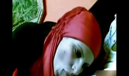 彼女の弟の概念の疲れ女の子は、彼女は常に彼女を見て、彼女は彼の欲望を満たし、彼は猫で彼女の胸を見てみましょうすることを決めた、彼女は彼のコックを吸う部屋に彼をもたらし、彼は彼女の顔に高くなるまで、彼にジャンプします 女性 用 アダルト 無 修正