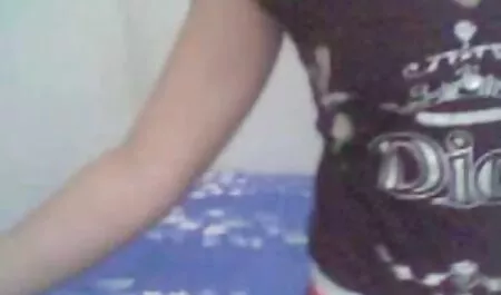 若い女の子は、VIPホテルの部屋で一般的な肛門性、三人組、fmzhのためのカップルの招待を受け入れました 女の子 が 見る av