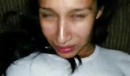 残忍な黒人は、お尻、成熟したアジアのポルノスターでファックし、彼女のうめき声に耳を傾けます av 女性 用 無料