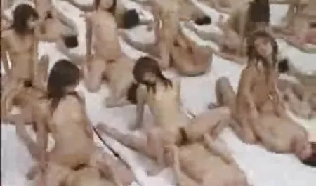 男のコックは、美少女の手とおっぱいからすべての兼を取得します 無料 av 動画 女性