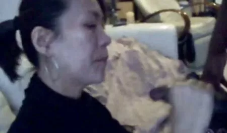 豪華な成熟した巨乳ポーズのためのinstagramと彼女の妹と彼女のフィットネストレーナー 女子 向け エッチ な 動画