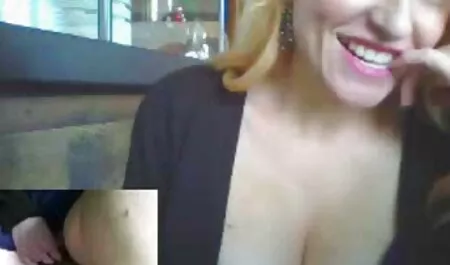 スパイシーなストッキングでamaturkiから大blowjobの飲み込みましょ 無料 女性 向け av
