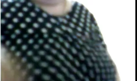 飽くなき成熟した母fucks娘や彼氏を見て彼女のお気に入りの姿勢やトリック、ffm三人組セックスとお母さん エッチ 動画 女の子 向け