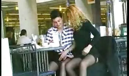 黒人男性の家の中で美しい山賊とキャッチ 女性 向け の エッチ な 無料 動画