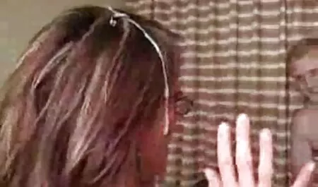 女の子,巨乳,iphoneのカメラに大きなゴム 女の子 向け 無料 エッチ 動画